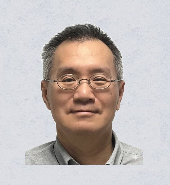 何應欽 老師照片